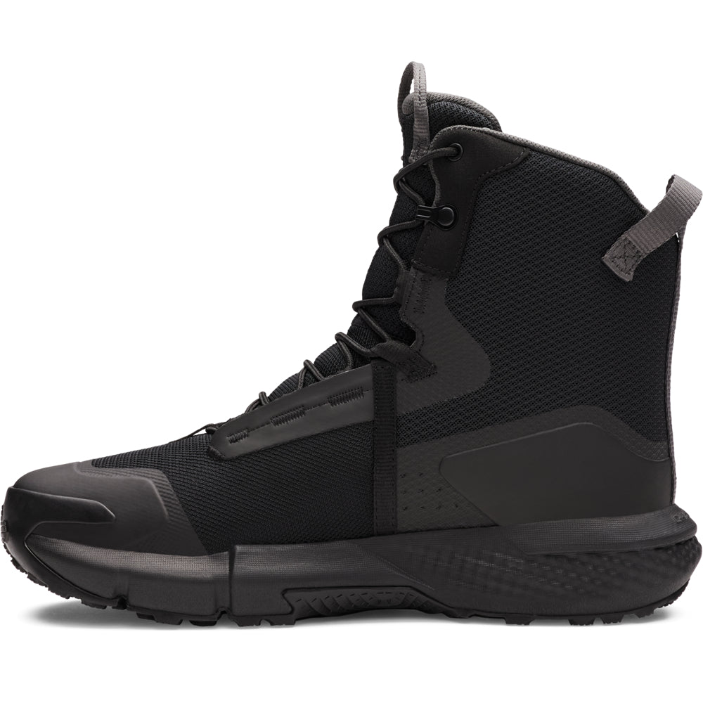 Μαύρες μπότες Under Armour Valsetz, λήψη από αριστερή μπροστινή γωνία
