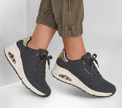 Skechers Uno Wedge - Safari Daze Lifestyle