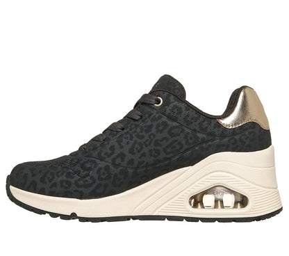 Skechers Uno Wedge - Safari Daze μαύρο πλάγια μέσα