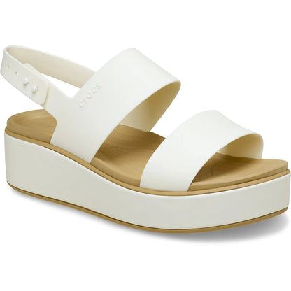 crocs brooklyn matte wrap low wedge όψη 3/4 εξωτερική πλευρά, μπεζ χρώμα