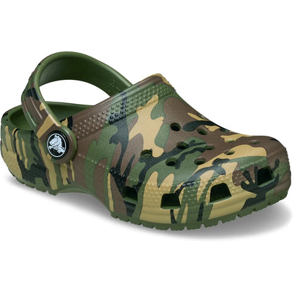 crocs classic graphic clog T όψη 3/4 εξωτερική πλευρά, army green