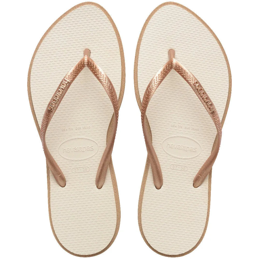 Γυναικείες σαγιονάρες Havaianas Slim Sparkle Me FC σε χρώμα rose gold beige Όψη από πάνω με λεπτό glitter λουράκι και κομψό design
