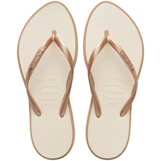 Γυναικείες σαγιονάρες Havaianas Slim Sparkle Me FC σε χρώμα rose gold beige Όψη από πάνω με λεπτό glitter λουράκι και κομψό design
