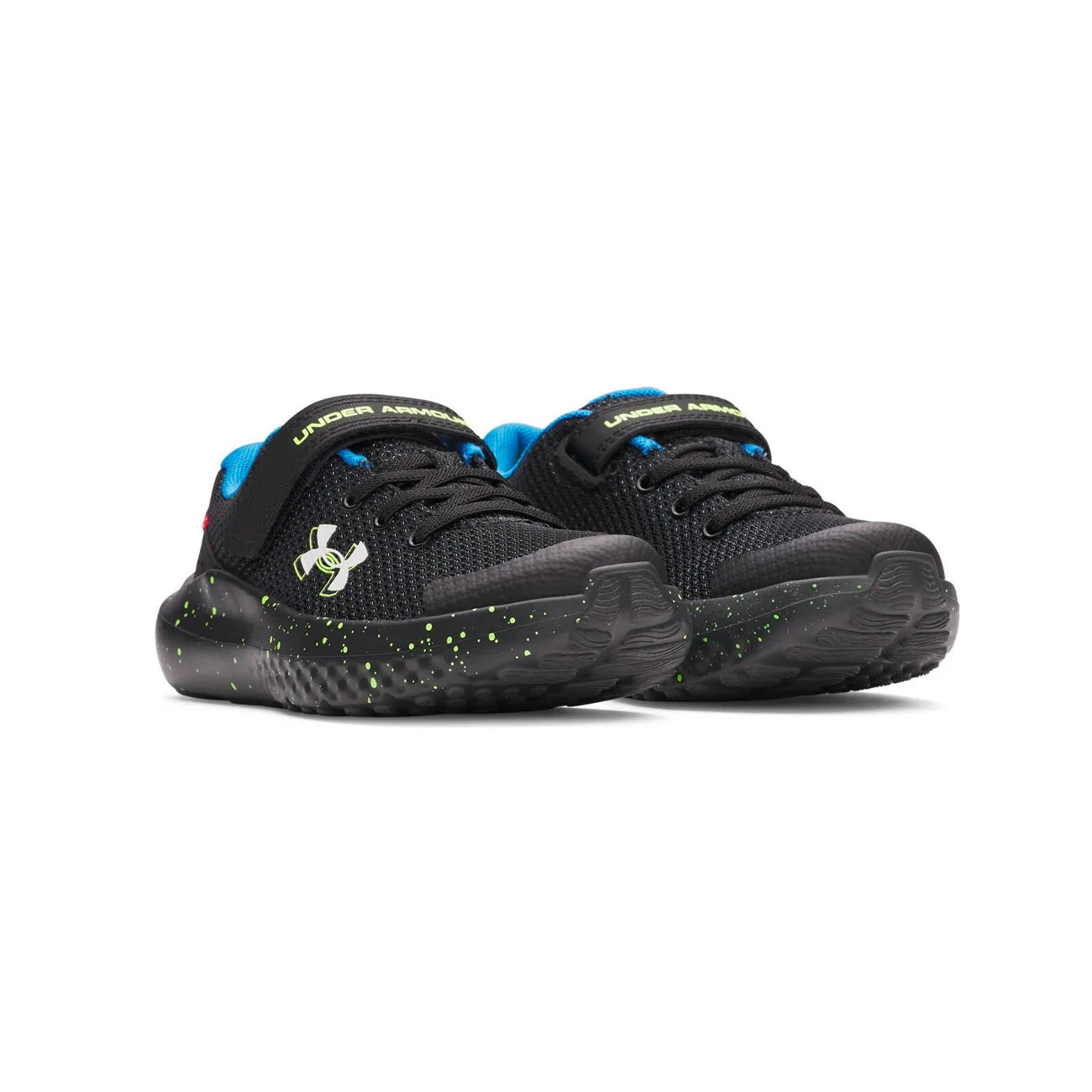 Under Armour GPS Surge 4 AC παιδικό αθλητικό μαύρο-κίτρινο, λοξή πλάγια όψη