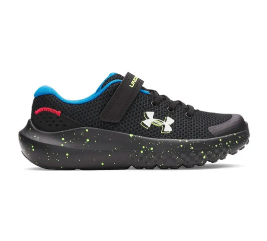Under Armour GPS Surge 4 AC παιδικό αθλητικό μαύρο-κίτρινο, πλάγια όψη