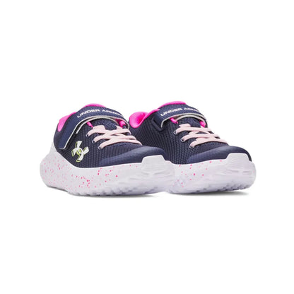 Under Armour UA GPS Surge 4 AC παιδικό αθλητικό μπλε-ροζ, λοξή πλάγια όψη