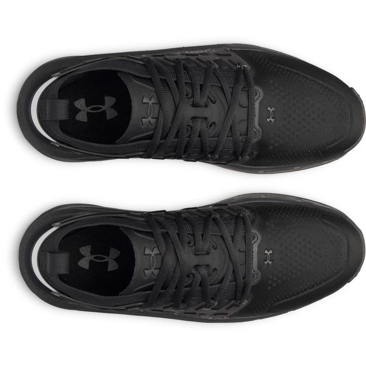 Under Armour Phantom X πάνω λήψη που δείχνει το άνοιγμα και τα κορδόνια