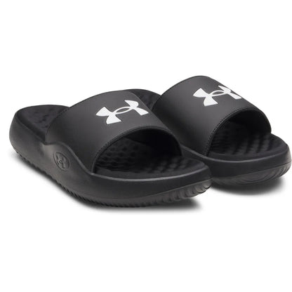 under armour ignite pro 8 fix όψη 3/4 εξωτερική πλευρά σε Μαύρο χρώμα